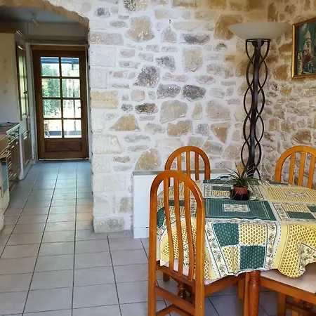 Apartman La Mejanenque